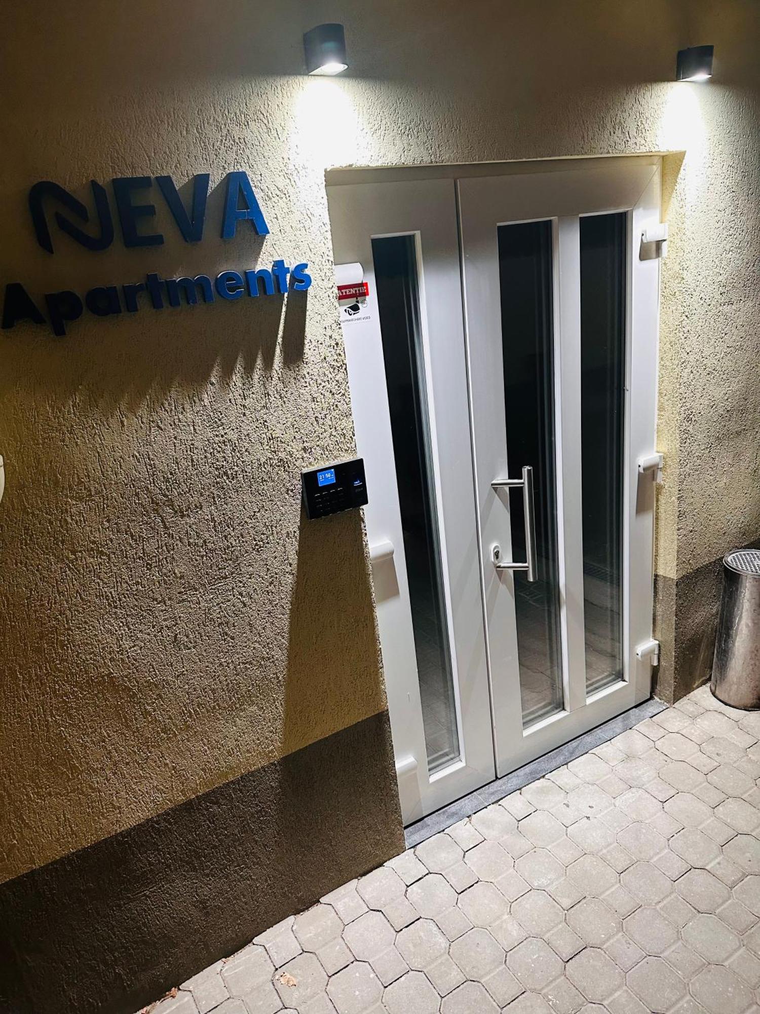 Neva Apartments Făgăraş Екстериор снимка