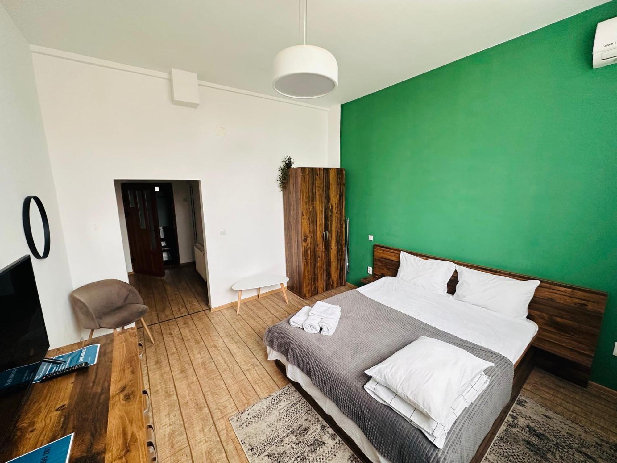 Neva Apartments Făgăraş Екстериор снимка